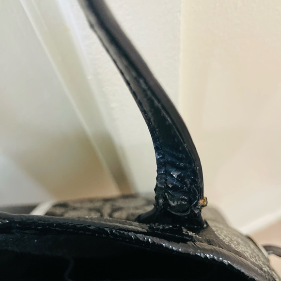 Stylish Coach Signature Jacquard Stripe Tote Black and Gray Women's Bag - Picture 11 of 16